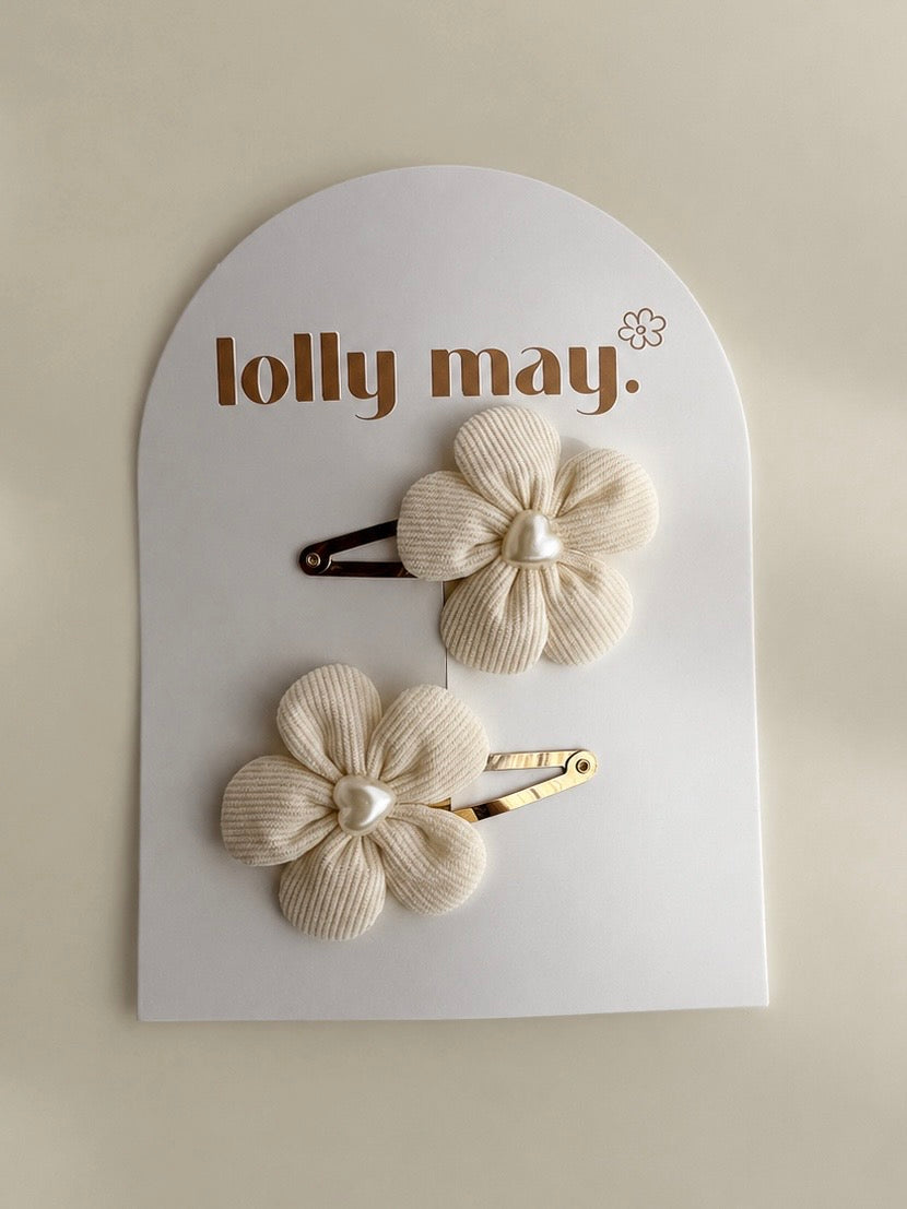 Cream Flower Clips