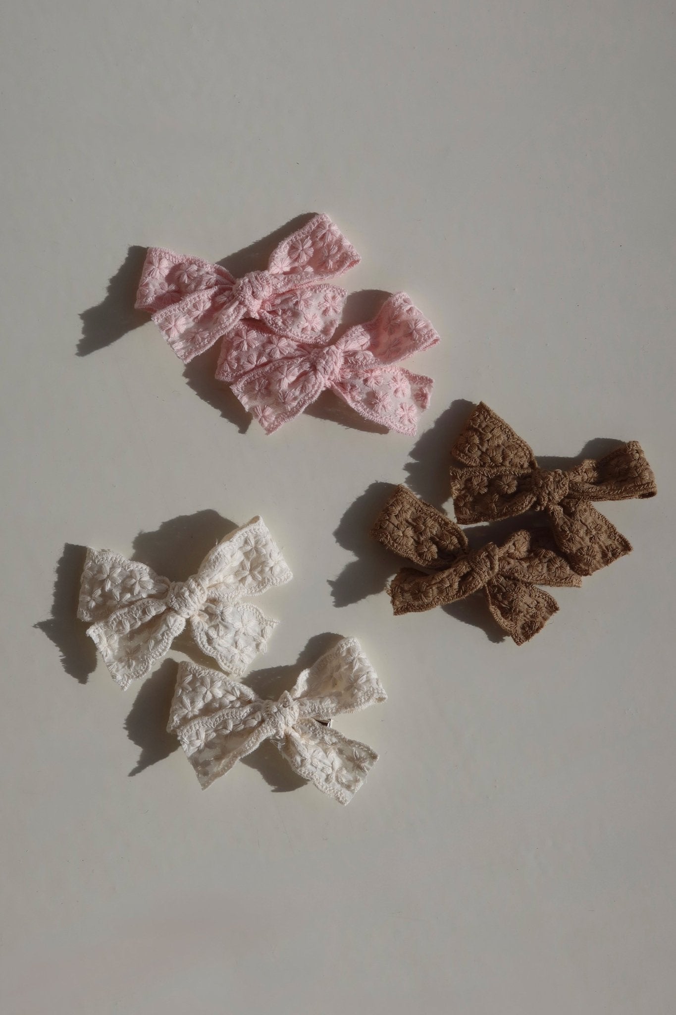 Trio Embroidered Piggy Clip Pack