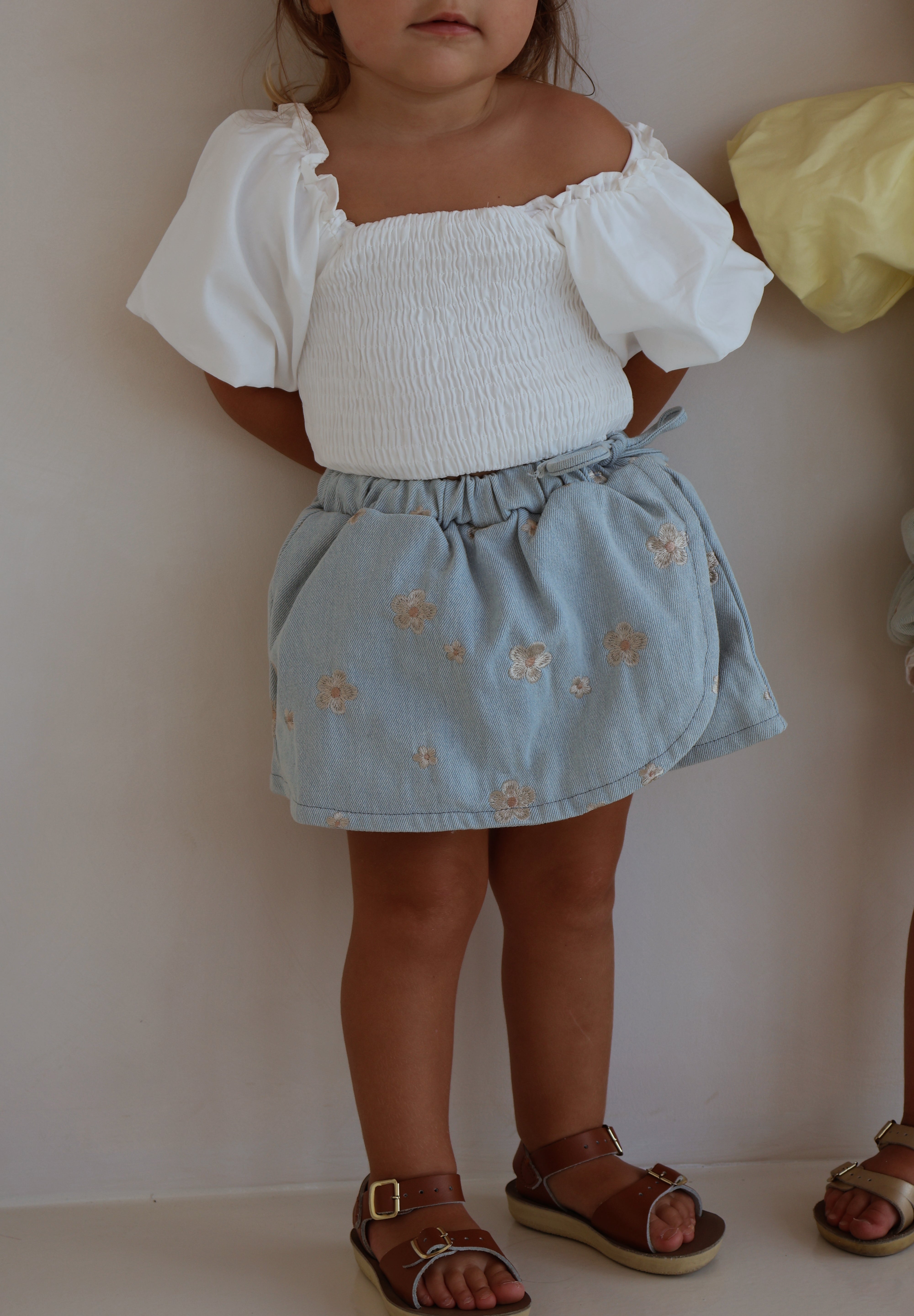 Vanilla Puff Crop