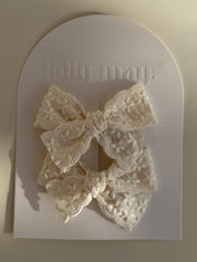Cream Embroidered Lace Clip