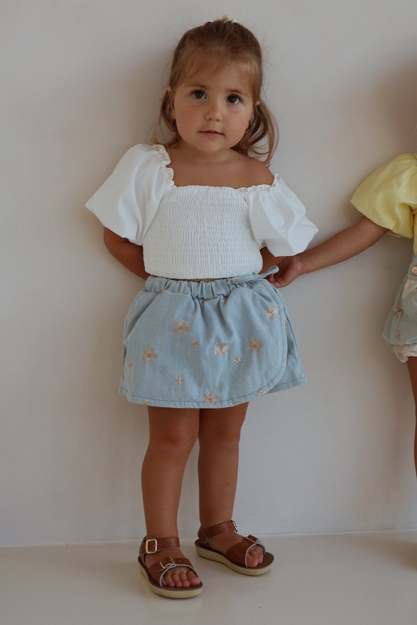 Vanilla Puff Crop