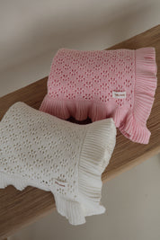 Signature Knit Frill Blanket