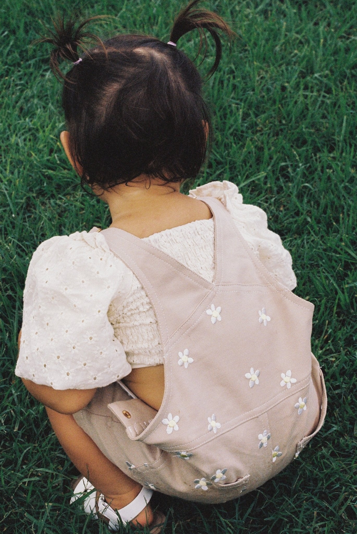 Daisy Lace Puff Sleeve Crop Top